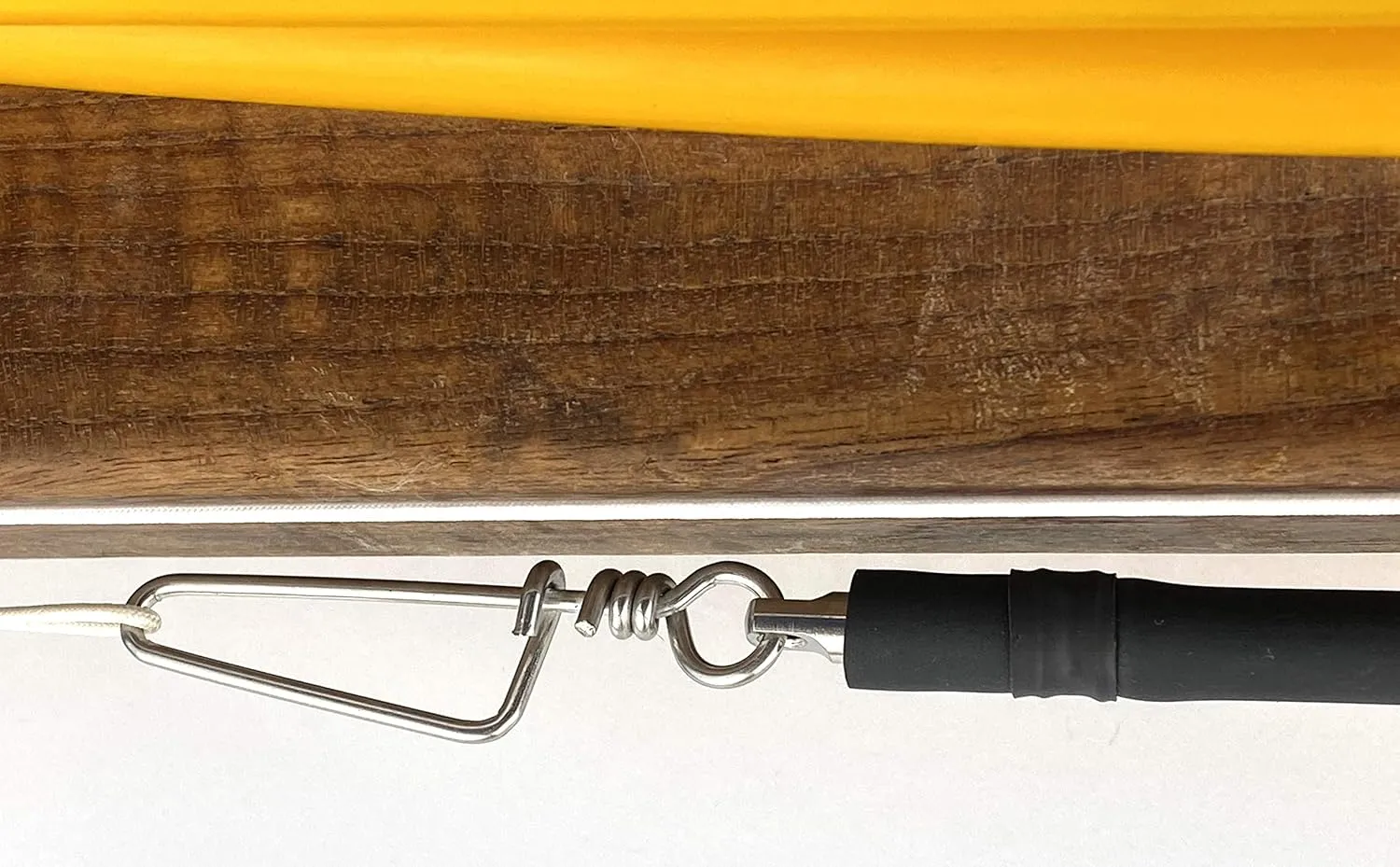 DOWN UNDER OUTDOORS Heavy Duty Speargun Bungee, Shock Cord for Spearfishing with Stainless Snap Swivel for Spear Gun Line and 1,056 lb Cord