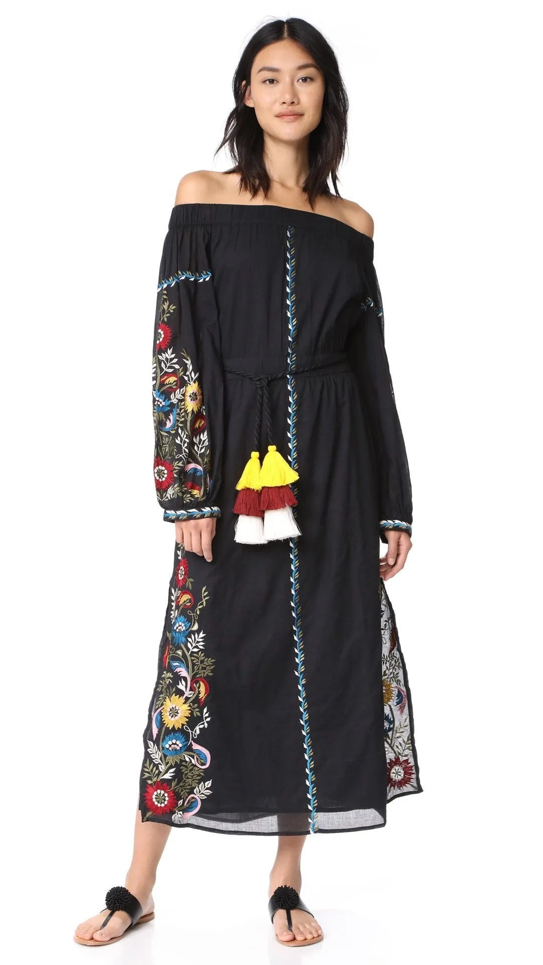 Shoulder-off Bohemian stripes heavy geometric embroidery tassels linen in the long section of the Black dress
